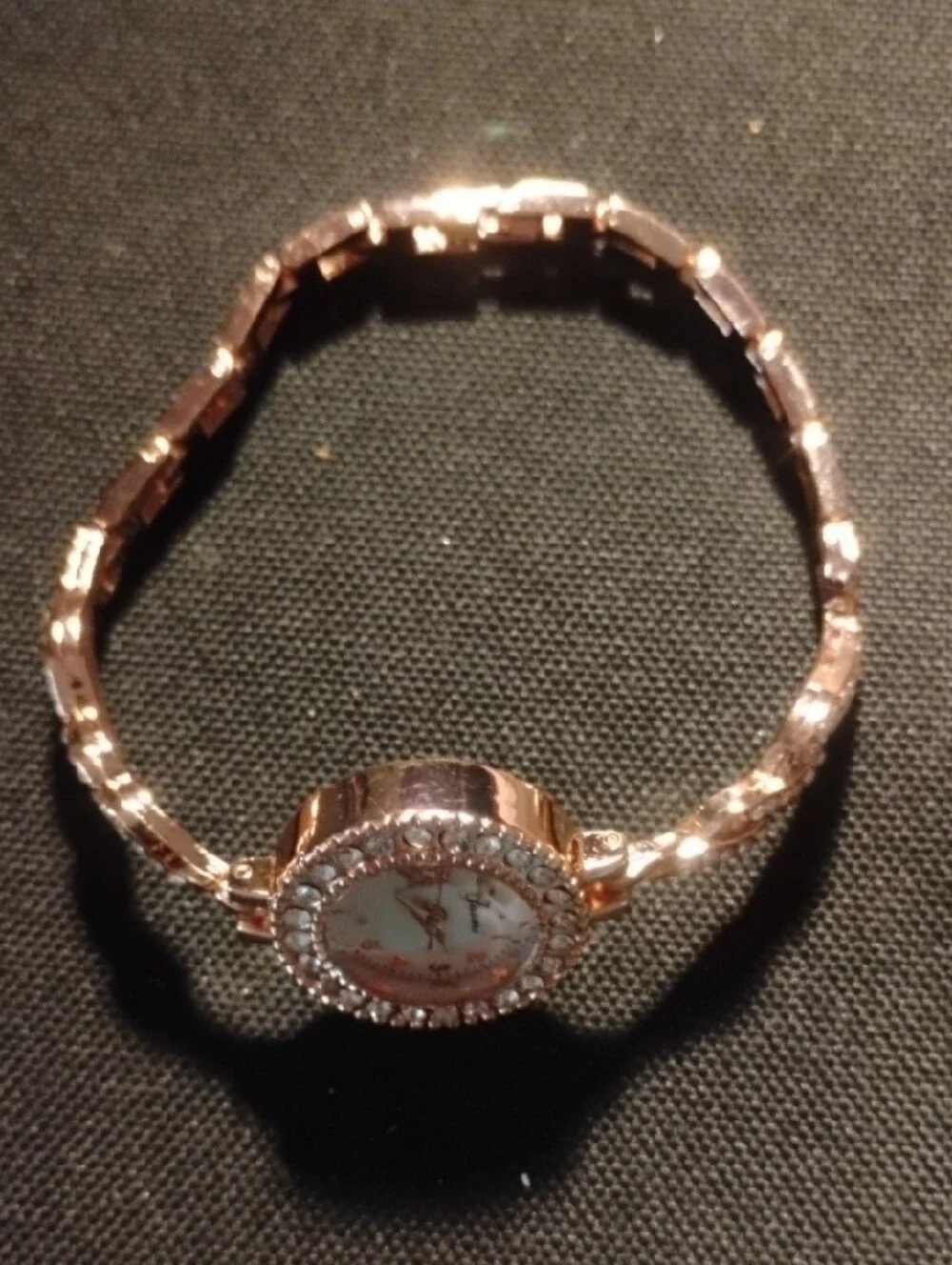 Elegant Rose Gold Crystal Bracelet Watch for Women